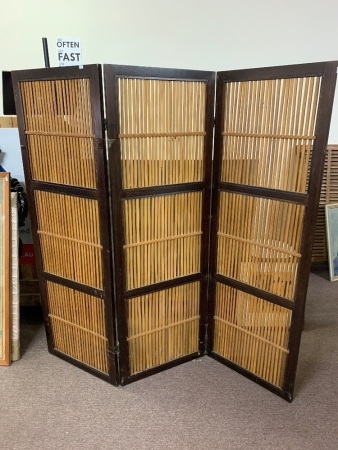 3 Part Timber and Split Bamboo Screen