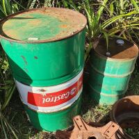 205l Castrol Drum + 1 Other