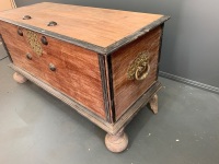 Huge Anglo Indian Teak Sea Chest with Brass Handles and Fittings, Original Lock and Key + Ball Feet (Inside) - 3