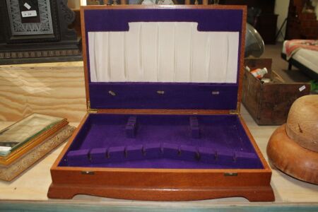 Vintage Fitted Silky Oak Cutlery Box with Marquetry Top - No Cutlery