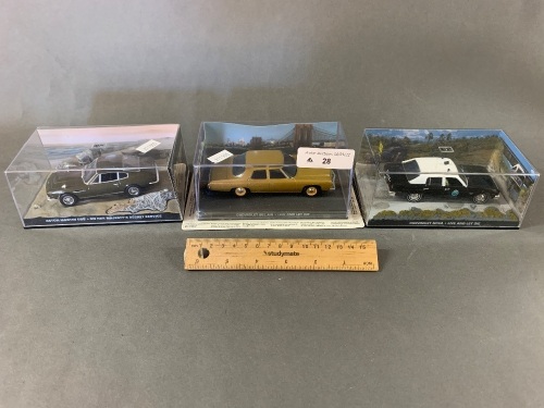 3 Collectable Official 007 Cars in Original Boxes