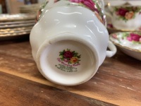 Part Royal Albert Old Country Roses Dinner Set inc. 6 Each Dinner and Tea Plates & Bowls + 5 Cups & Saucers - 3