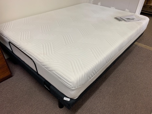 Tempur Aspire Elite  Electric Double Bed with Memory Foam Mattress - Less than 2 Years Old