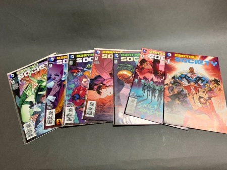 Set 1-7 Earth 2 Society by DC Comics