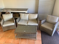 4 Piece Poly Wicker Outdoor Setting With Cushions