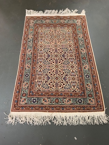 Carpet Turkish Prayer Rug - Wool on Cotton Base