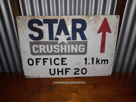 VINTAGE TIN STAR CRUSHING SIGN - 900W X 600H - CONDITION FAIR