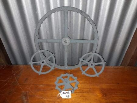 VINTAGE INDUSTRIAL/NAUTICAL STEEL WHEELS (BLASTED/PRIMED) & LARGE 380 MM, SMALL 140MM, NAUTICAL X 2 155MM - CONDITION GOOD