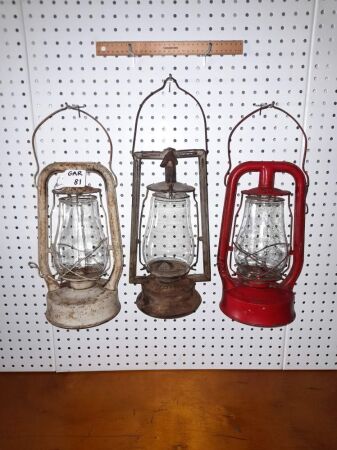 3 X VINTAGE KEROSINE LAMPS AURORA MADE IN AUSTRALIA - LANORA MADE IN AUSTRALIA - RED/SILVER LAMPS - CONDITION GOOD