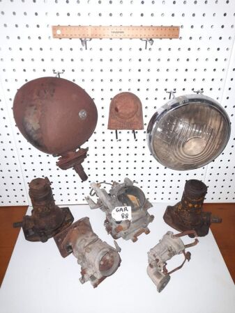 VINTAGE AUTO PARTS - LIGHTS, CARBIES, 2 X 2 TON JACKS - CONDITION FAIR