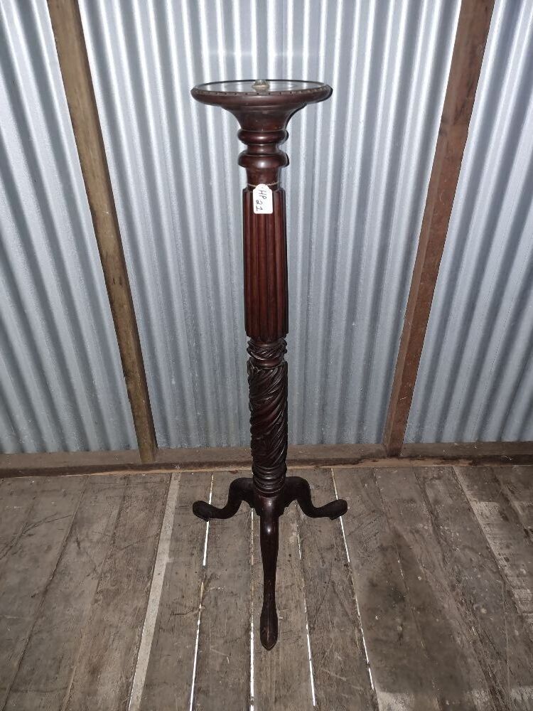 CARVED TIMBER PLANT / LIGHT STAND 1300H - CONDITION VERY GOOD