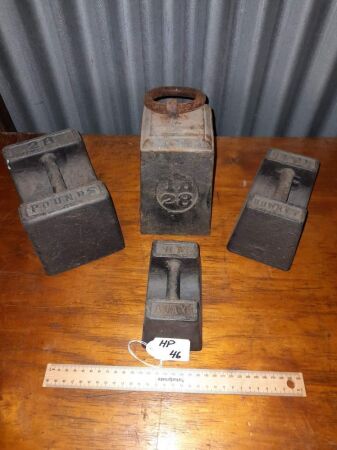 4 x VINTAGE WEIGHTS - 2 X 28lb, 1 x 14lb, 1 x 7lb - CONDITION GOOD