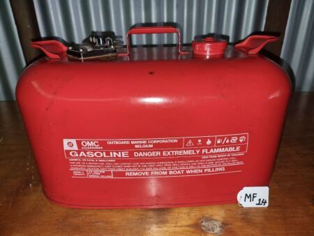 VINTAGE OMC 5 GALLON OUTBOARD FUEL TANK - CONDITION VERY GOOD