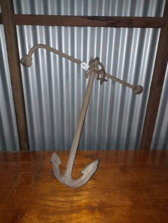 LARGE VINTAGE ADMIRALITY PICK ANCHOR WITH PENDANT. 800 WIDE X 800 HIGH - CONDITION GOOD