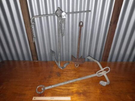 3 X VINTAGE ANCHORS - 1 X ADMIRALTY PICK ANCHOR WITH PENDANT, 1 X MOOLOOLABA PICK ANCHOR, 1 X RARE RETRIEVABLE REEF ANCHOR. - CONDITION GOOD