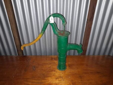 BANTIONE BILLABONG 4 INCH HAND WATER PUMP - 600 HIGH - CONDITION FAIR