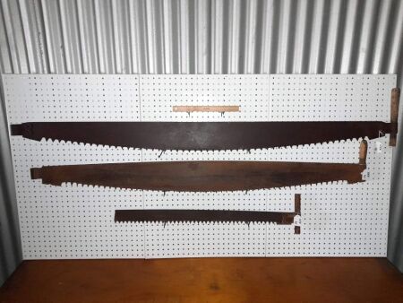 3 X VINTAGE CROSSCUT SAWS - TOP SAW 1770 LONG, MIDDLE SAW 1580 LONG, LOWER 900 LONG - CONDITION GOOD