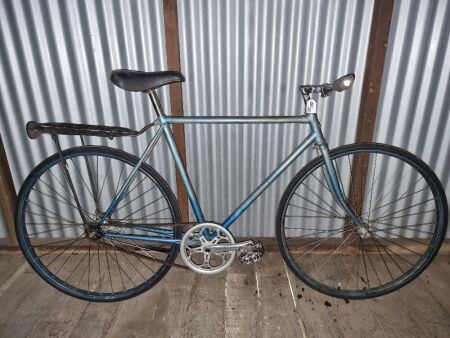 VINTAGE MALVERN STAR SINGLE SPEED, PEDAL REAR BRAKE, NEW CRANK - CONDITION GOOD