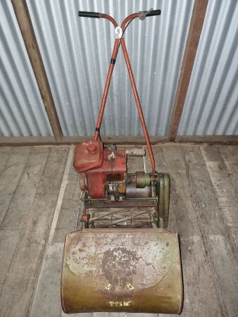 QUALCAST VINTAGE CYCLINDER MOWER CATCHER - CONDITION FAIR