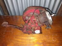 COOPER / SUNBEAM AUSTRALIAN MADE 4 STROKE STATIONARY - MOTOR. KICK START - VERY RARE - CONDITION FAIR - 3