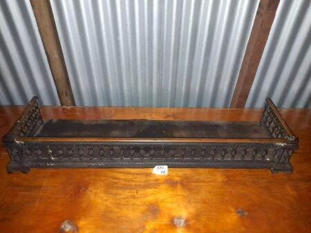 VINTAGE CAST IRON / BRASS FIREPLACE SURROUND WITH FLOOR PLATE - 1050 WIDE X 300 DEEP A/F - CONDITION FAIR