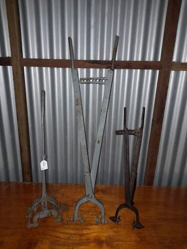 J. WOODHEAD BRISBANE - FLOORBOARD CLAMPING SET - 2 PIECES, LENGTH OF LARGEST 1 METRE. - CONDITION GOOD