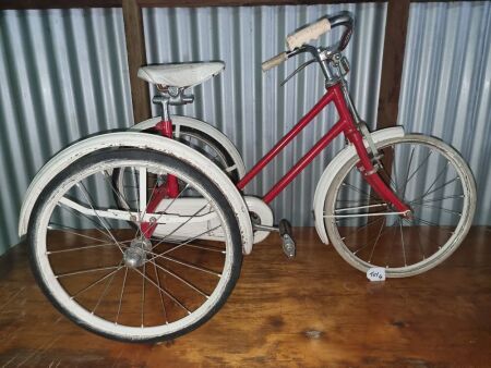 VINTAGE TRICYCLE RARE - OLDER RESTORATION - CONDITION GOOD