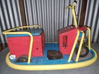 CEA FENOITALIAN MADE ELMO DODGEM CARFROM JETSONS TV SERIESDRIVEN BY FIAT 12V STARTER MOTOR - VERY RARE - CONDITION FAIR