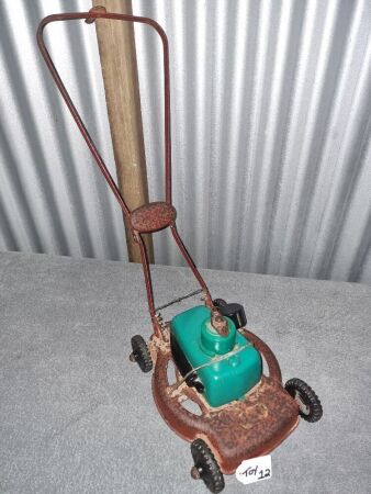 CHILDS PUSH MOWER - RARE - CONDITION FAIR