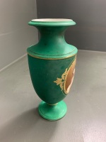 French Victorian Green Vase with Cameo Portrait - 2