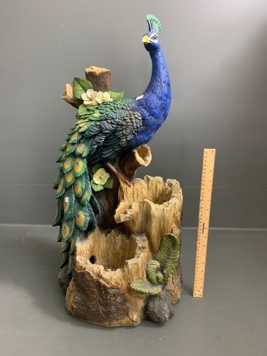 Peacock Statue - Water Feature inc Pump