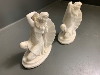 Pair of Alabaster Figures - 3