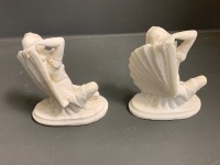 Pair of Alabaster Figures - 4