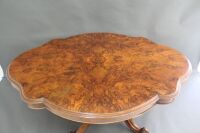 Victorian Burr Walnut Breakfast Table on Carved Pedestal - 3