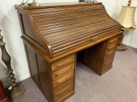 Antique Oak 8 Drawer Rolltop Desk with Fitted Interior - No Key - 3