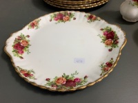 34 Piece Royal Albert Old Country Roses English Made Dinner Set - 4