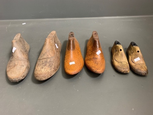 4 Large and 2 Small Antique Hand Carved Timber Shoe Lasts