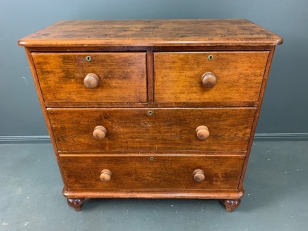 Antique Victorian 4 Drawer Chest on Tulip Feet with Brass Escutcheons