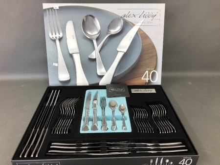 Alex Liddy Cuttlery Set