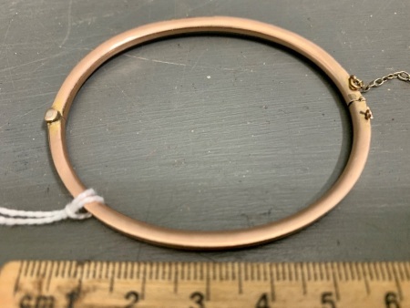 Vintage 9ct Rose Gold Hollow Hinged Bangle