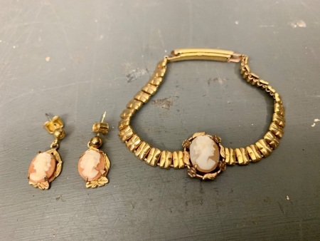 Vintage Hawke 9ct Lined Gold and Shell Cameo Bracelet and Matching Earrings