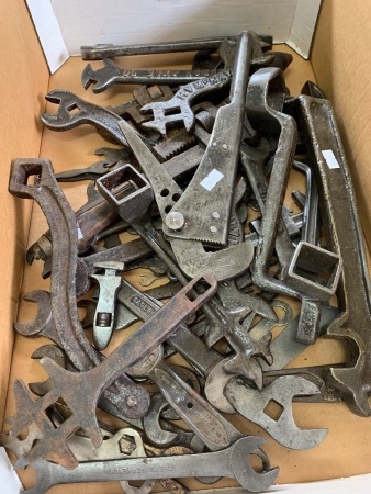 Large Asstd Lot of Vintage Spanners and Grips