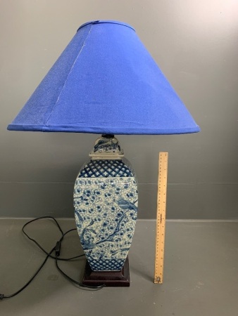 Blue and White Ginger Jar Style Table Lamp with Shade