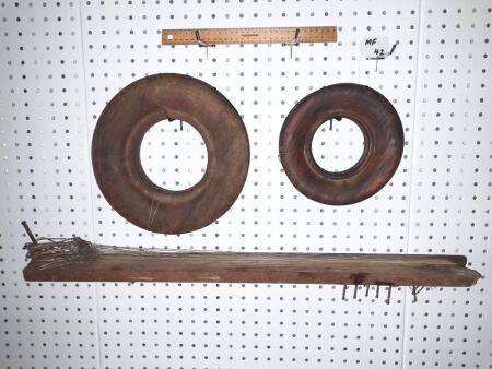 PAIR LARGE VINTAGE TIMBER HANDLINES, VINTAGE TACKLE RIGS AND TIMBER RIGGING JIG - CONDITION GOOD