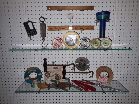 SELECTION OF VINATGE FISHING ITEMS - TACKLE, SCALES, KNIFE, PLATYPUS LINE, - CONDITION GOOD