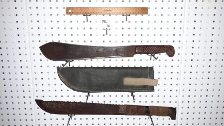 PAIR OF WWII AUSTRALIA ARMY MACHETE'S - WIDER BLADE STAMPED DAD-44 SCABBARD - 570 AND 520 LENGTHS. - CONDITION GOOD