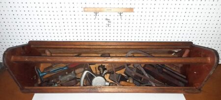 VINTAGE HANDMADE TO CARRY ALL COMPLETE WITH VINTAGE CARPENTRY TOOLS. BOX 890 X 280 X 380 HIGH. - CONDITION GOOD