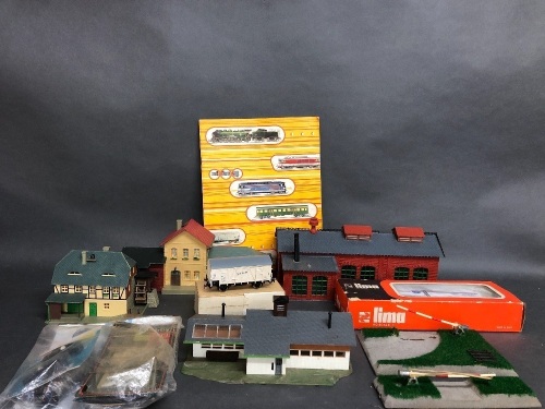 Collection of Model Railway Buildings & Accessories