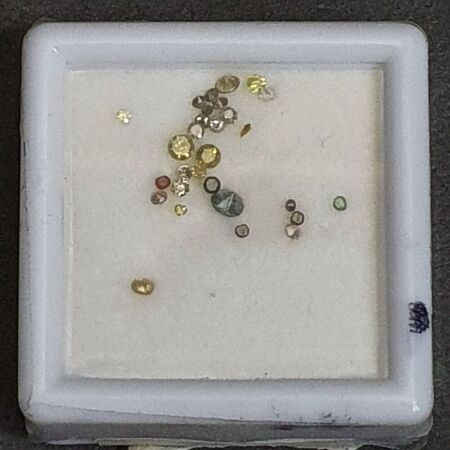 0.35 Carats Mixed Colour Diamond Gemstones