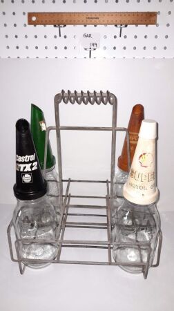 VINTAGE B.T NSW - 1 LITRE OIL BOTTLES X 4. GALVANISED SERVICE STATION OIL RACK / CARRIER. - CONDITION GOOD